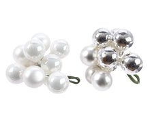 Load image into Gallery viewer, Glass Christmas Bauble White/Silver d2cm
